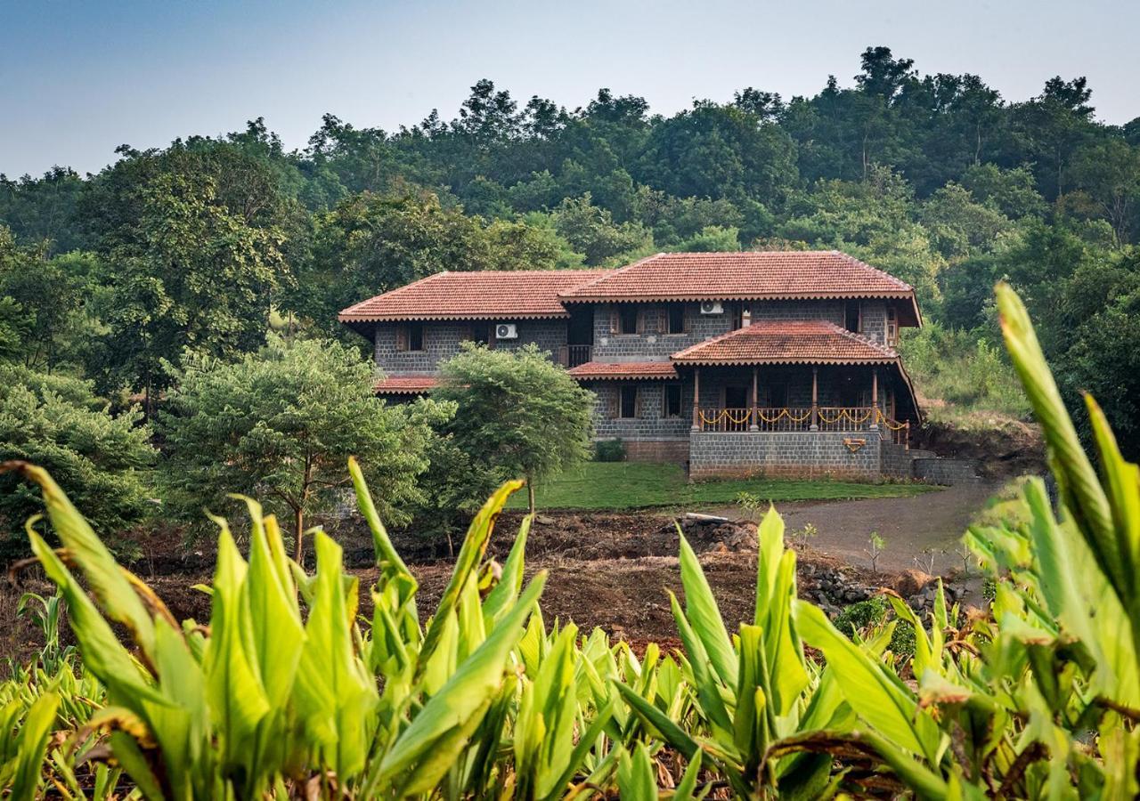 Saffronstays Niramay, Torna-Rajgad - Rustic Pool Villa With A Gazebo And Great Forest Views Marg Asni Luaran gambar